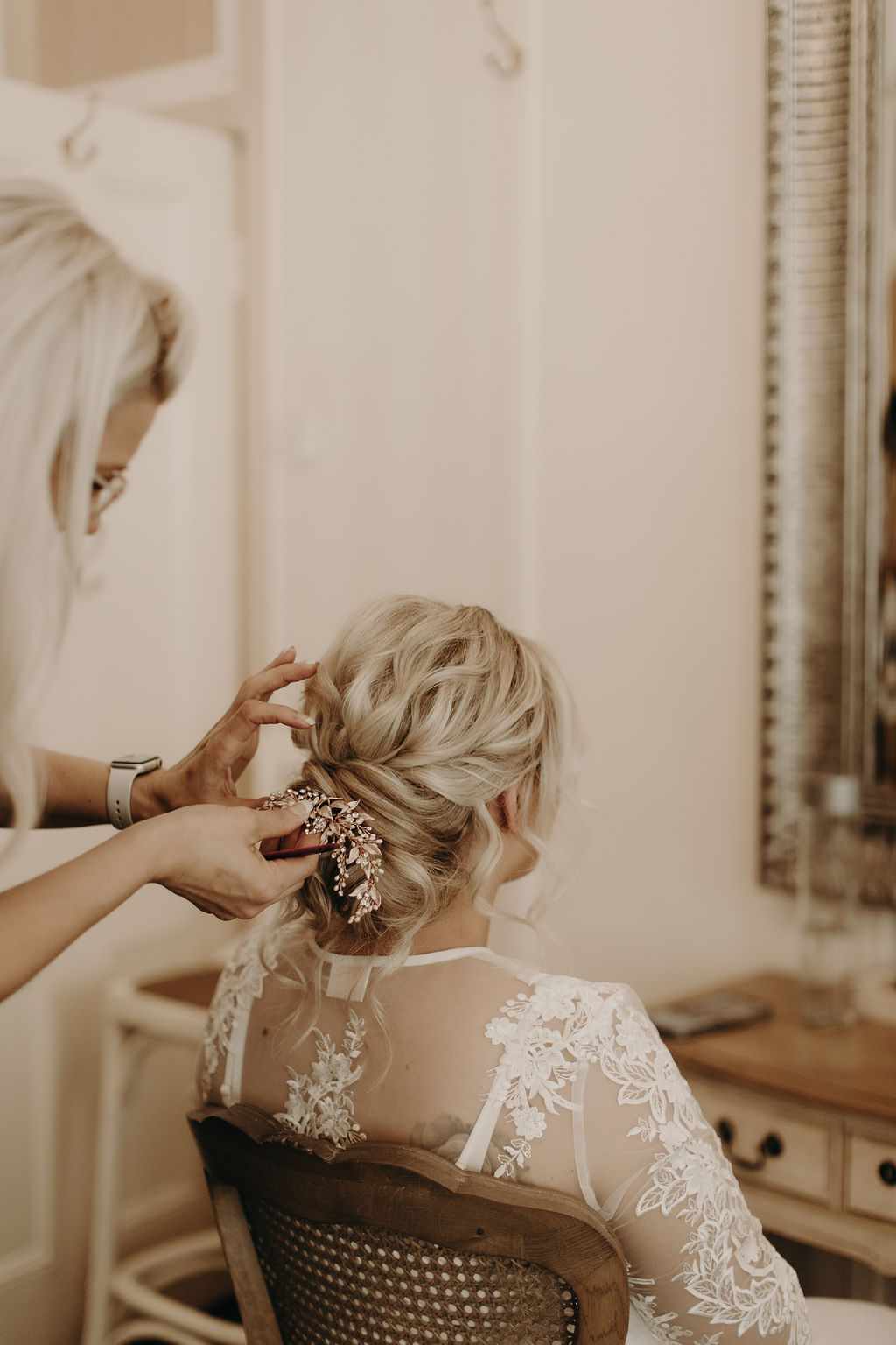 Sunshine Coast wedding hair stylist _ Evalyn Parsons ABIA Award winning hair stylist
