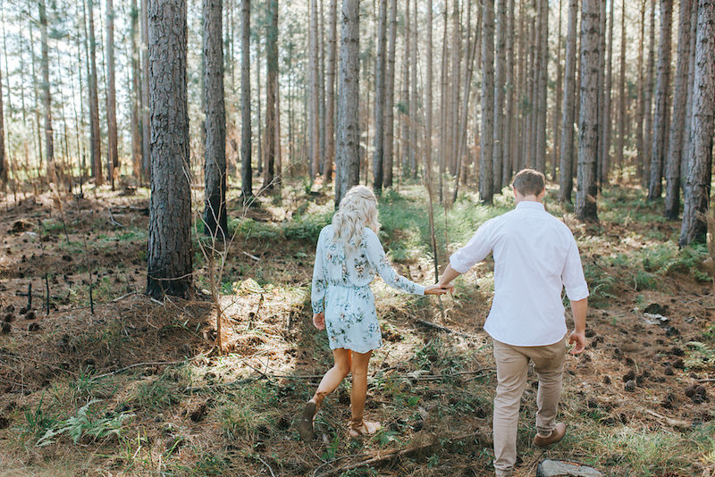 Win an engagement shoot with Mallory Sparkles on the Sunshine Coast