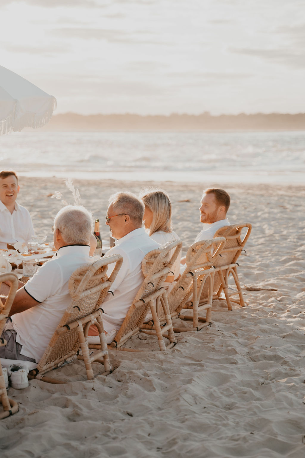 intimate wedding picnic _ beach picnic wedding _ luxe Soirees