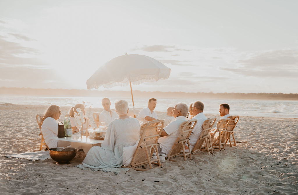 intimate wedding picnic _ beach picnic wedding _ luxe Soirees