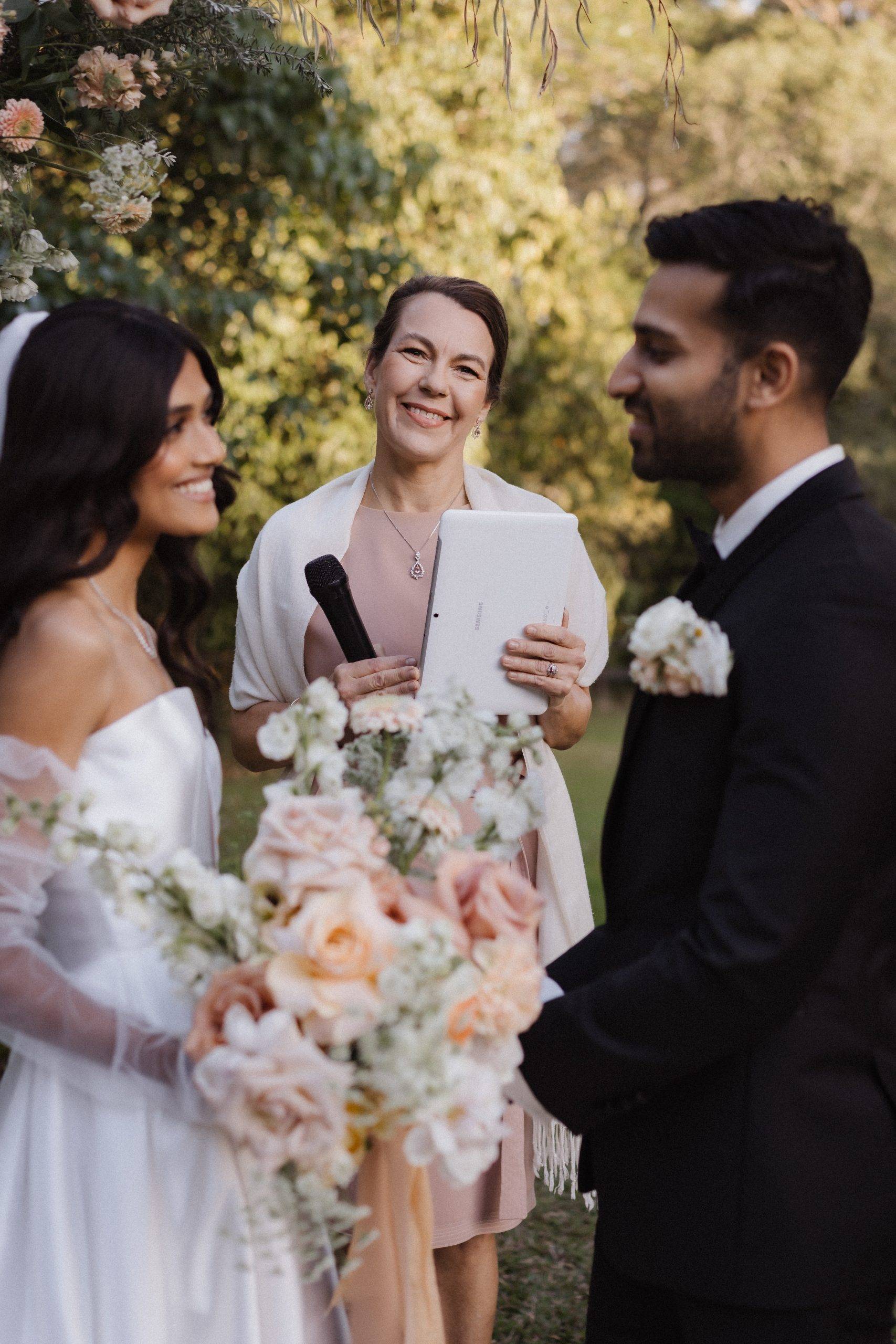 Sunshine Coast wedding celebrant Philippa Holness Noosa celebrant